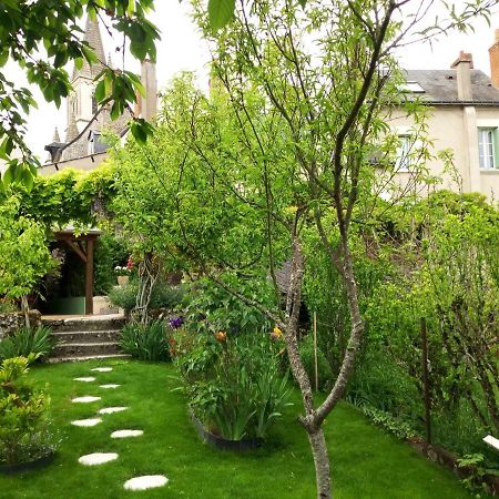 Le Petit Jardin Yoyo Hotel Monts Exterior foto