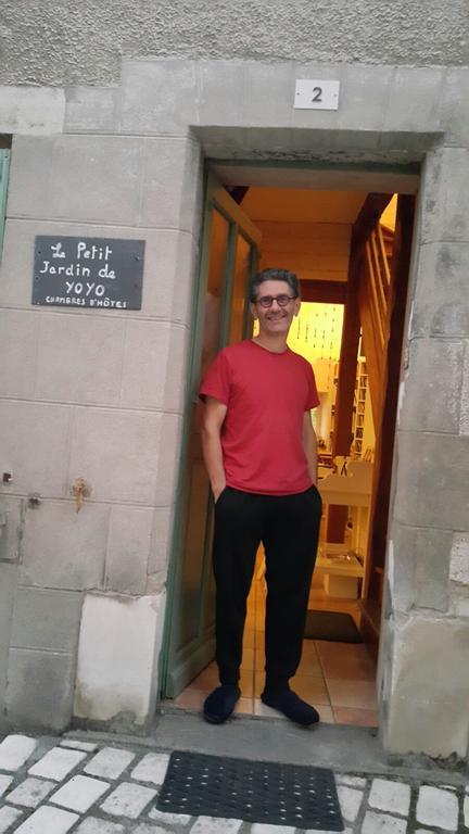 Le Petit Jardin Yoyo Hotel Monts Exterior foto